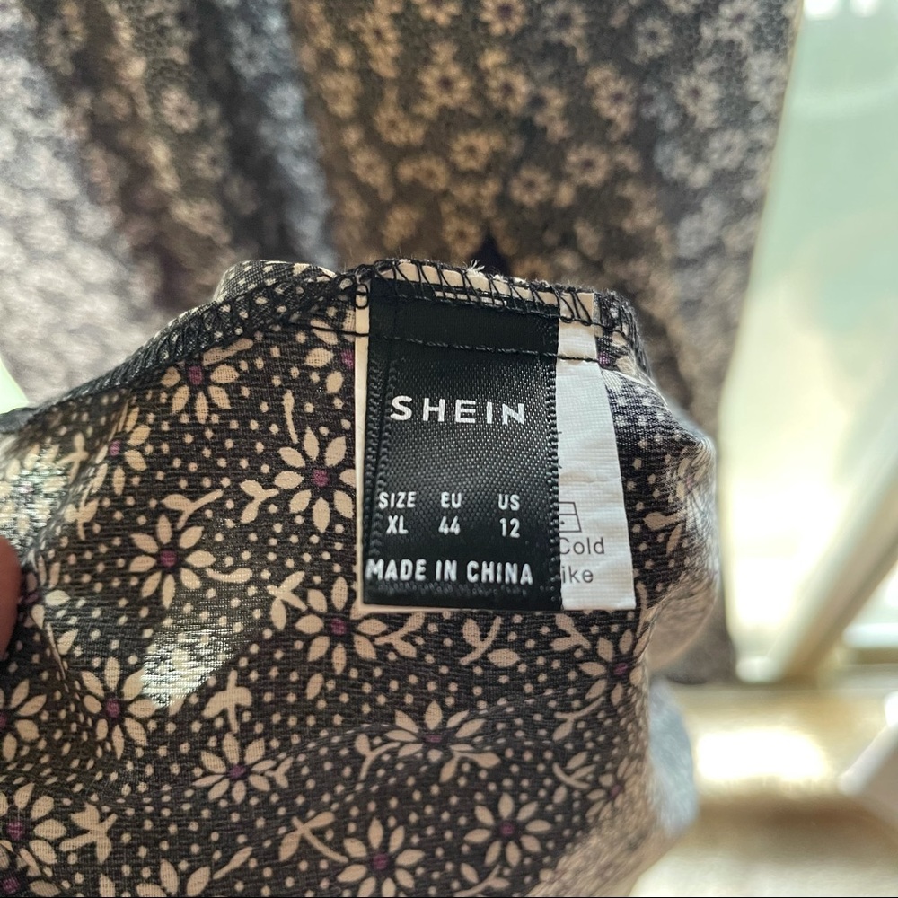 Boho Floral wrap dress with ruffle hem - Picture 8 of 10